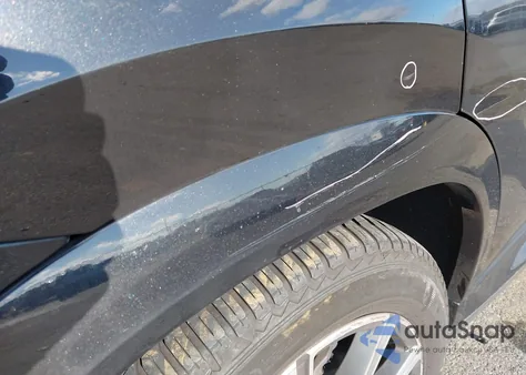 2021 BMW X6 xDrive40I z USA, uszkodzony, nr VIN 5UXCY6C03M9E62687